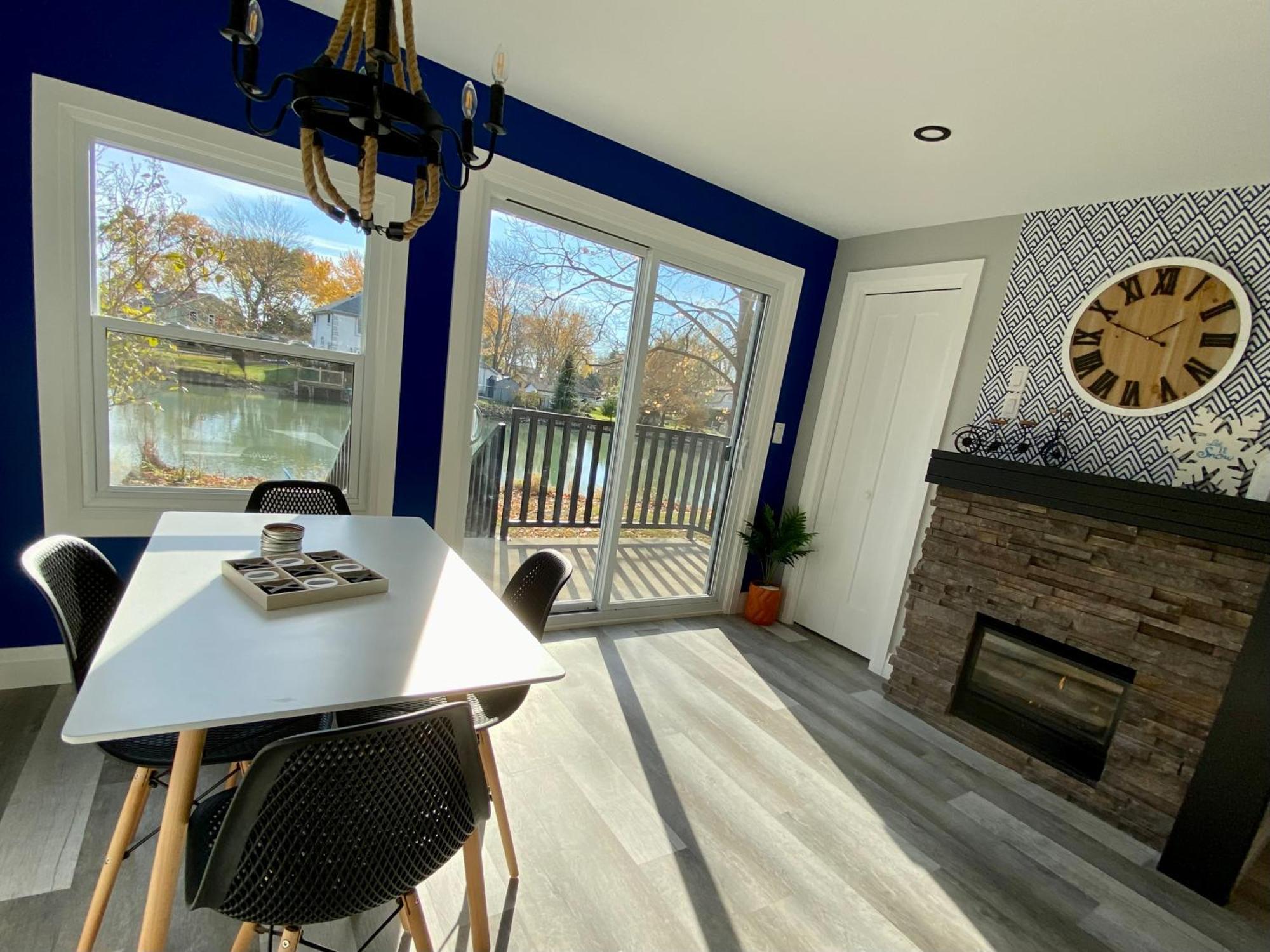 Creekside Cottage - Kayak, Sup, Fishing, Game Room, Steps To The Beach Kingsville エクステリア 写真
