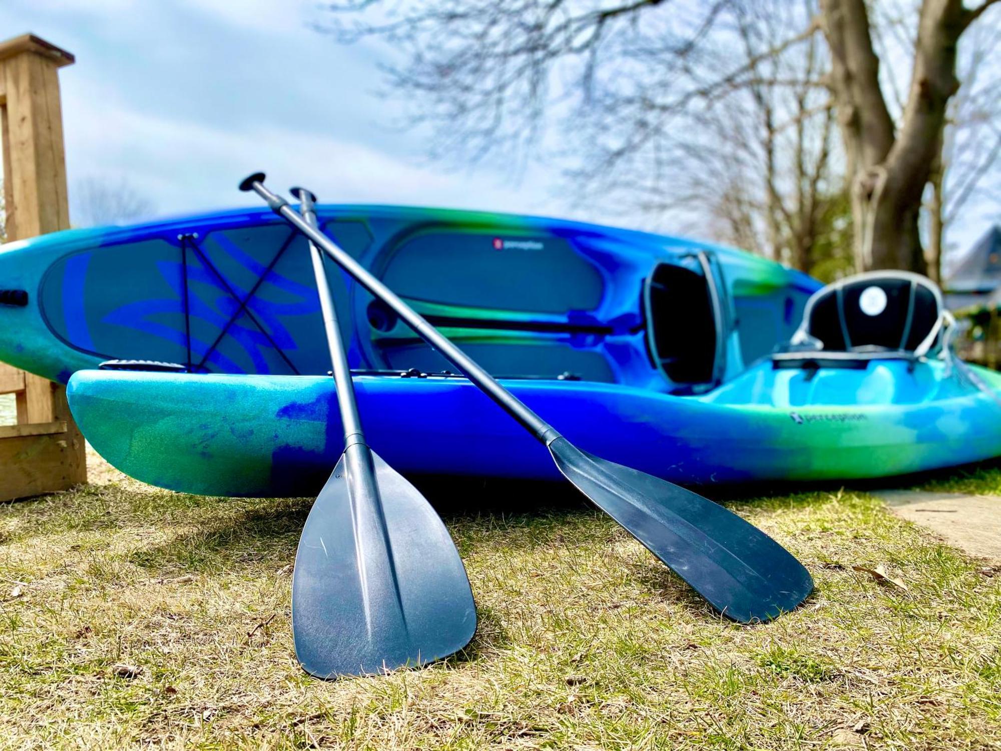 Creekside Cottage - Kayak, Sup, Fishing, Game Room, Steps To The Beach Kingsville エクステリア 写真