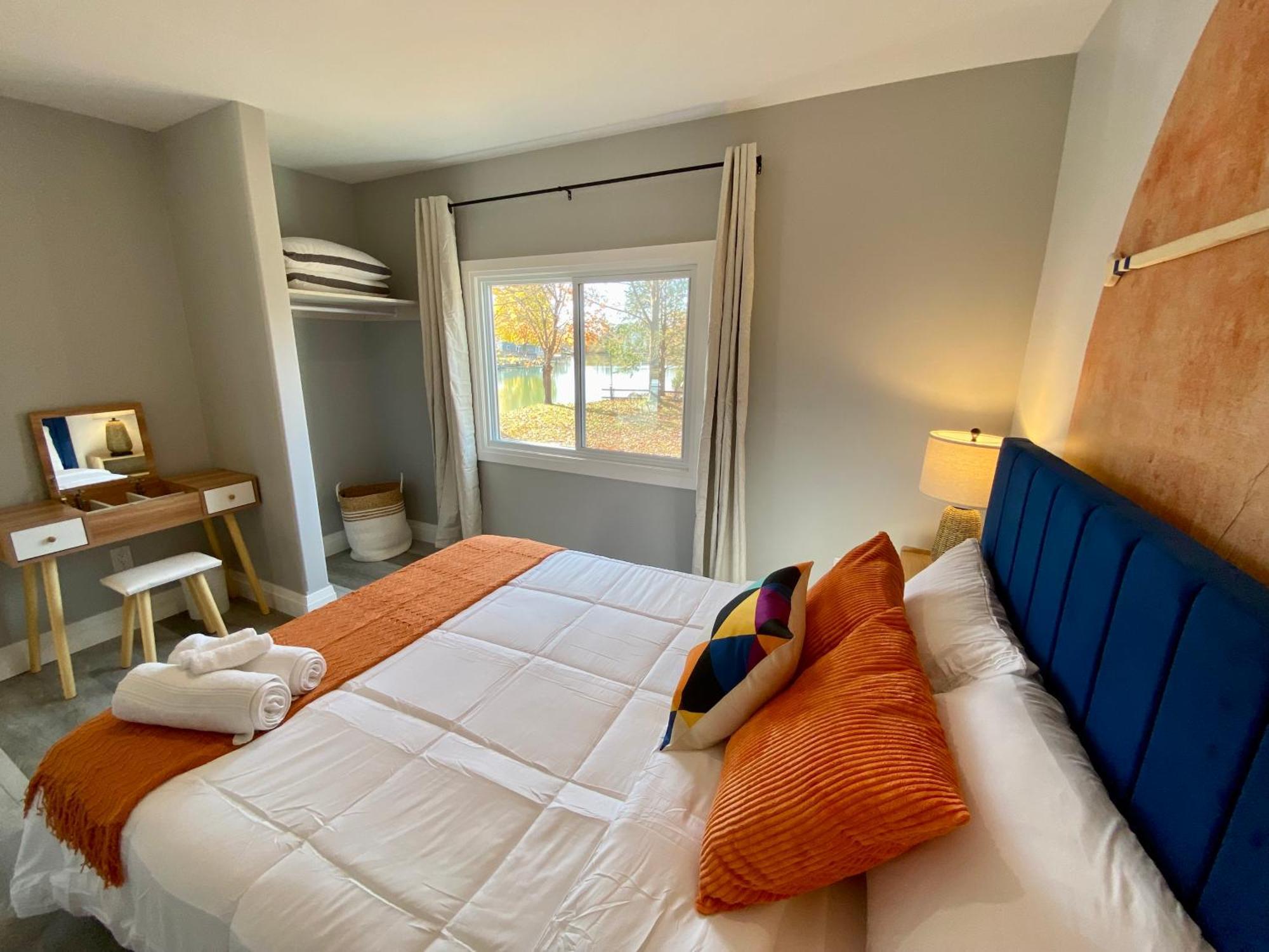Creekside Cottage - Kayak, Sup, Fishing, Game Room, Steps To The Beach Kingsville エクステリア 写真